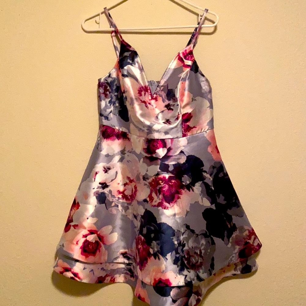 Size 9 flower dress